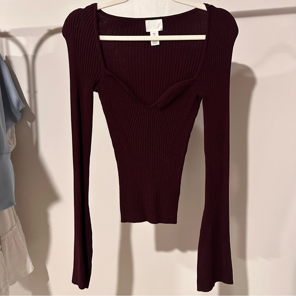 ❤️ H&M Burgundy Ribbed Women's Top